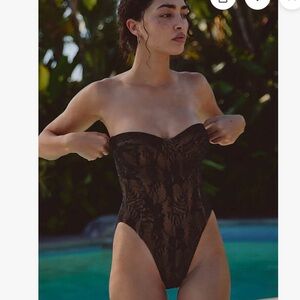 Norma Kamali Black Strapless Lace Bodysuit